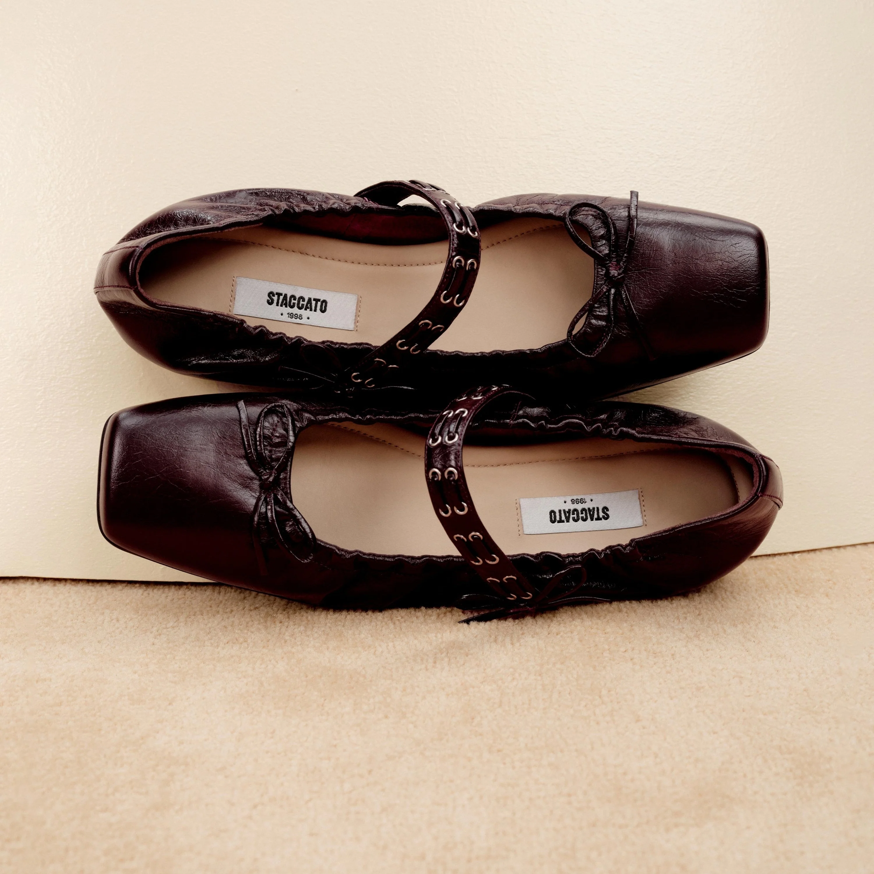 Black Waxy Bow Strappy Ballet Flats - Image 6